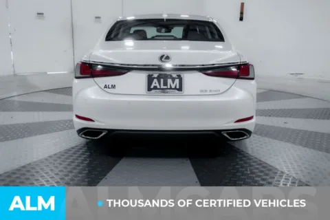 More photos of 2019 Lexus ES 350 at ALM Kia South, GA