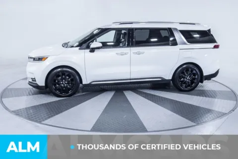 More photos of 2022 Kia Carnival SX at ALM Kia South, GA