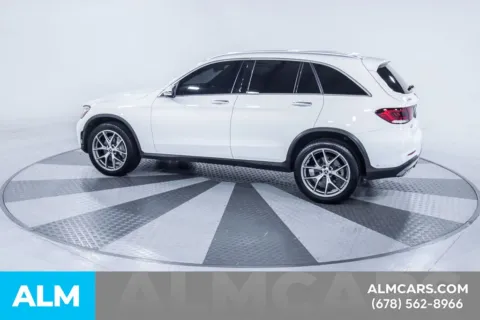 More photos of 2022 Mercedes-Benz GLC 300 at ALM Kia South, GA