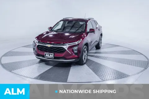 Photos of 2025 Chevrolet Trax LT for sale in Union City, GA at ALM Kia South