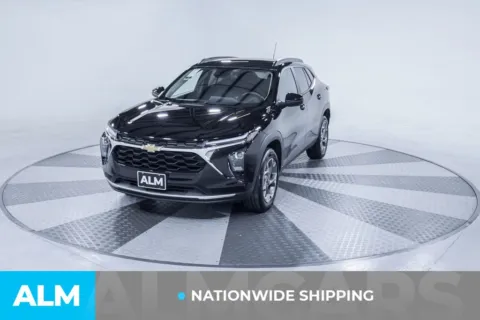 Photos of 2025 Chevrolet Trax LT for sale in Union City, GA at ALM Kia South