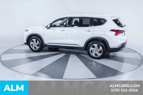 More photos of 2022 Hyundai Santa Fe SEL at ALM Kia South, GA