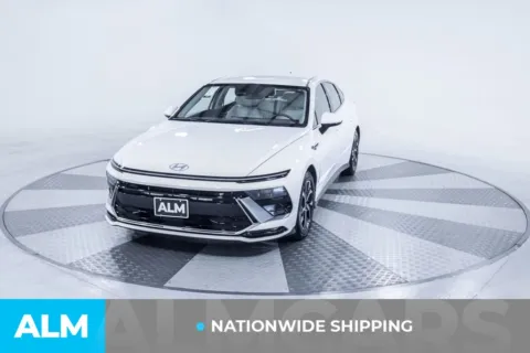 Photos of 2025 Hyundai Sonata SEL for sale in Union City, GA at ALM Kia South