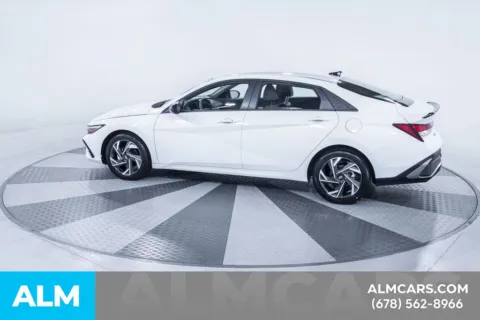 More photos of 2025 Hyundai Elantra SEL Sport at ALM Kia South, GA