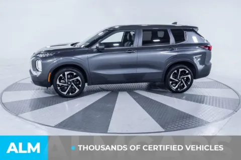 More photos of 2024 Mitsubishi Outlander SE at ALM Kia South, GA