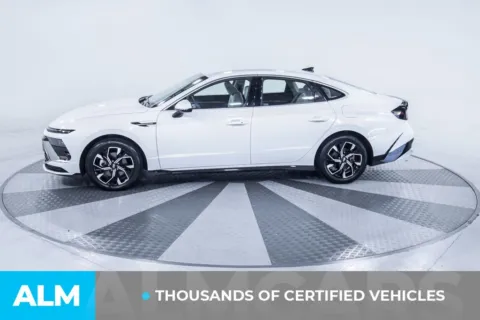 More photos of 2025 Hyundai Sonata SEL at ALM Kia South, GA