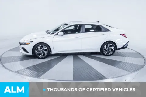 More photos of 2025 Hyundai Elantra SEL Convenience at ALM Kia South, GA