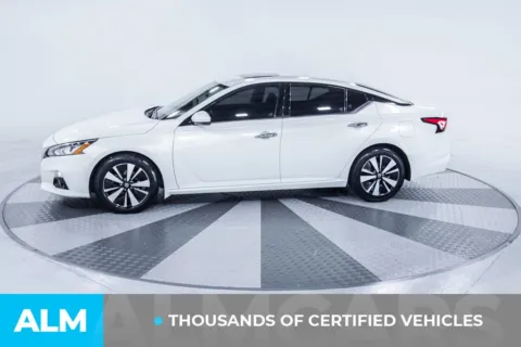 More photos of 2020 Nissan Altima 2.5 SV at ALM Kia South, GA