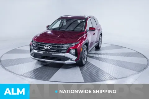 Photos of 2025 Hyundai Tucson SEL for sale in Union City, GA at ALM Kia South