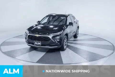 Photos of 2025 Chevrolet Trax LT for sale in Union City, GA at ALM Kia South