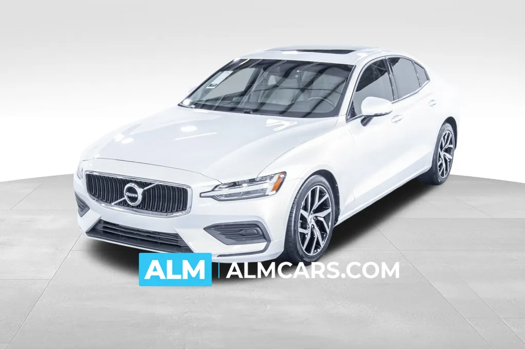 Used 2020 Volvo S60 T6 Momentum for sale in Union City, GA at ALM