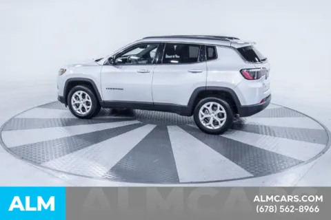 More photos of 2024 Jeep Compass Latitude at ALM Kia South, GA