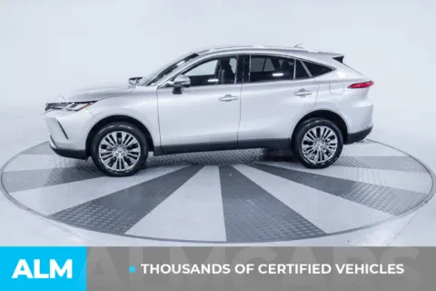 More photos of 2023 Toyota Venza Limited at ALM Kia South, GA