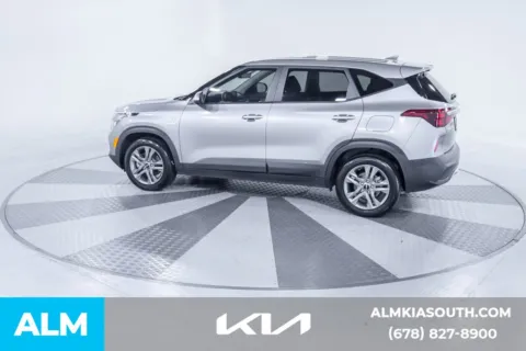 More photos of 2022 Kia Seltos LX at ALM Kia South, GA