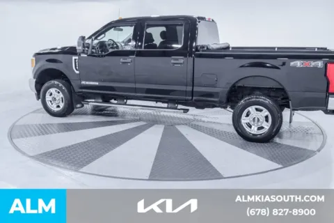 More photos of 2017 Ford F-250SD XLT at ALM Kia South, GA