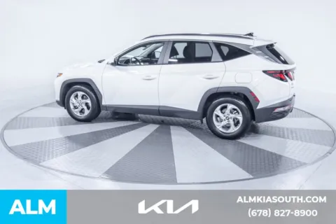 More photos of 2024 Hyundai Tucson SEL at ALM Kia South, GA