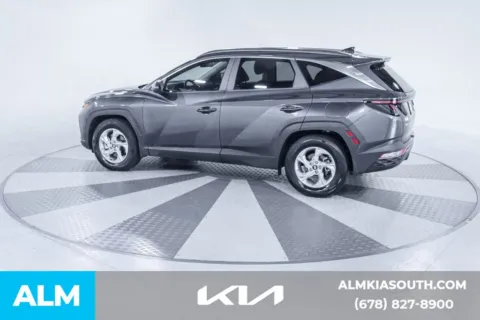 More photos of 2022 Hyundai Tucson SEL at ALM Kia South, GA
