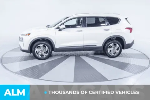 More photos of 2023 Hyundai Santa Fe SEL at ALM Kia South, GA