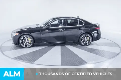 More photos of 2019 Alfa Romeo Giulia at ALM Kia South, GA