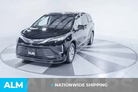 Another view of 2023 Toyota Sienna LE for sale in Union City, GA at ALM Kia South