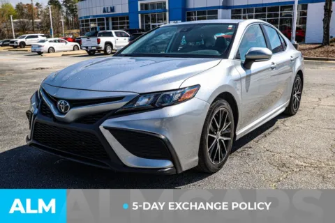 Another view of 2023 Toyota Camry SE for sale in Union City, GA at ALM Kia South