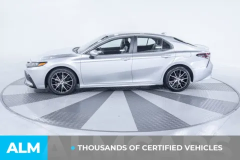More photos of 2023 Toyota Camry SE at ALM Kia South, GA