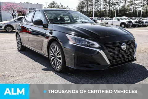 More photos of 2023 Nissan Altima 2.5 SV at ALM Kia South, GA