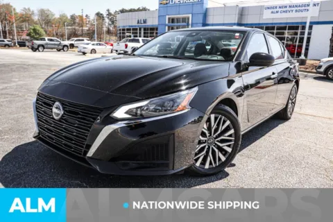 Photos of 2023 Nissan Altima 2.5 SV for sale in Union City, GA at ALM Kia South