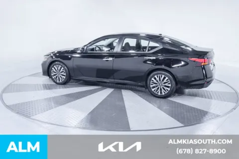 More photos of 2023 Nissan Altima 2.5 SV at ALM Kia South, GA