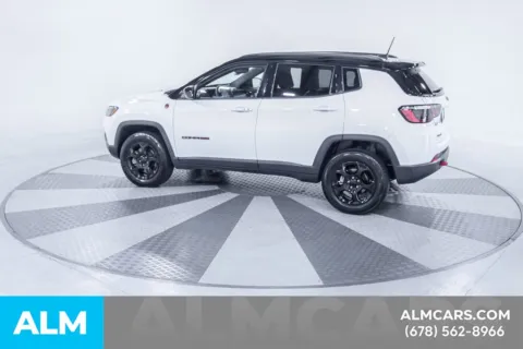 More photos of 2024 Jeep Compass Trailhawk at ALM Kia South, GA