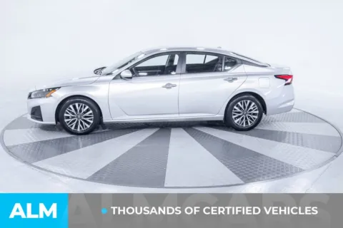 More photos of 2023 Nissan Altima 2.5 SV at ALM Kia South, GA