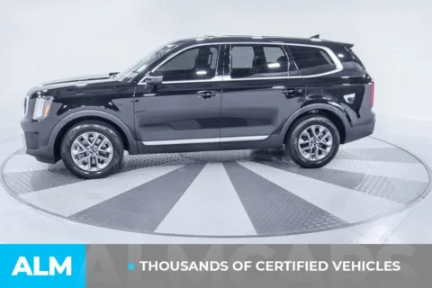 More photos of 2023 Kia Telluride LX at ALM Kia South, GA