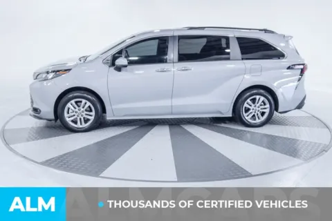 More photos of 2023 Toyota Sienna XLE at ALM Kia South, GA