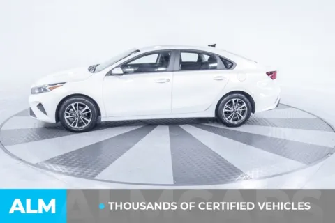 More photos of 2024 Kia Forte LXS at ALM Kia South, GA