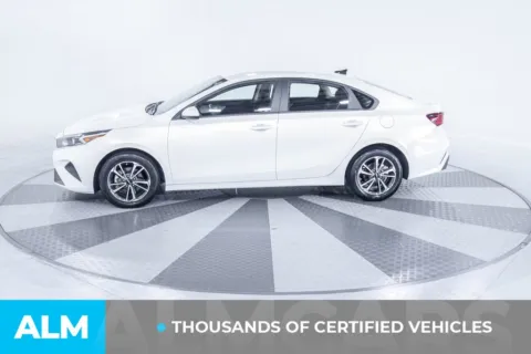 More photos of 2024 Kia Forte LXS at ALM Kia South, GA