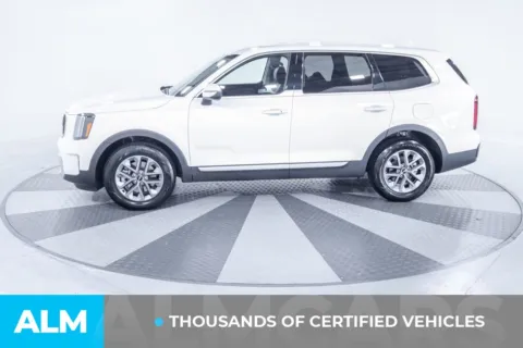 More photos of 2025 Kia Telluride LX at ALM Kia South, GA
