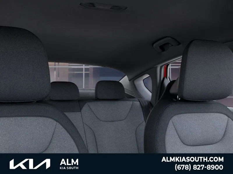 2025 Kia K4 LXS - Photo 27