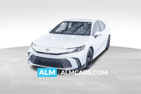 White 2025 Toyota Camry SE for sale in Union City, GA