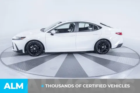 More photos of 2025 Toyota Camry SE at ALM Kia South, GA
