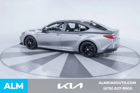 More photos of 2025 Toyota Camry SE at ALM Kia South, GA