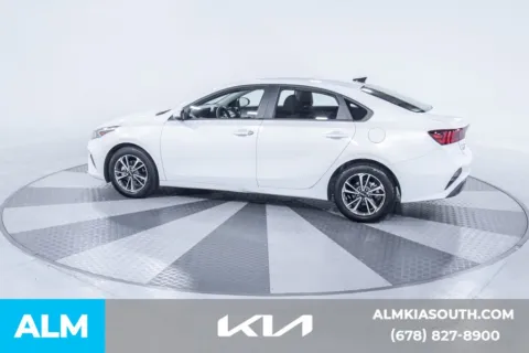 More photos of 2024 Kia Forte LXS at ALM Kia South, GA