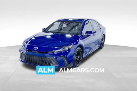 Blue 2025 Toyota Camry SE for sale in Union City, GA