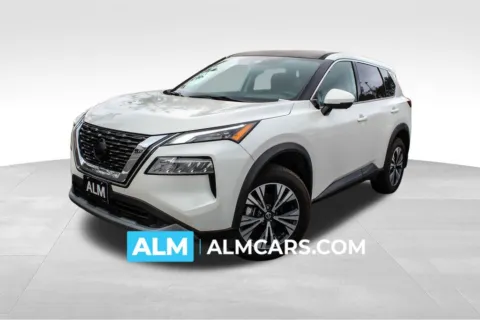 White 2021 Nissan Rogue SV for sale in Union City, GA