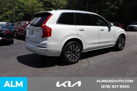 More photos of 2022 Volvo XC90 T5 Momentum at ALM Kia South, GA