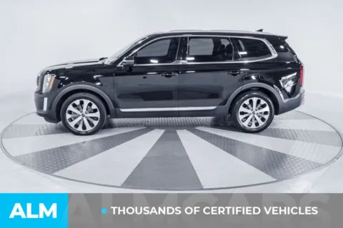 More photos of 2022 Kia Telluride EX at ALM Kia South, GA