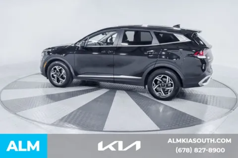 More photos of 2024 Kia Sportage LX at ALM Kia South, GA