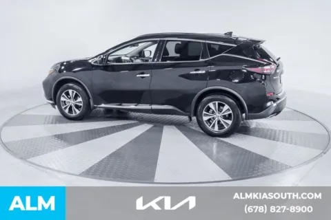 More photos of 2022 Nissan Murano SV at ALM Kia South, GA