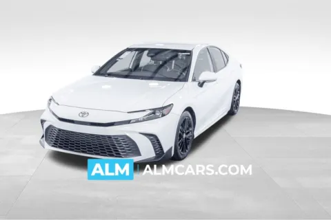 White 2025 Toyota Camry SE for sale in Union City, GA