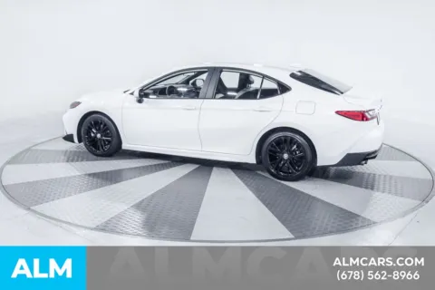 More photos of 2025 Toyota Camry SE at ALM Kia South, GA