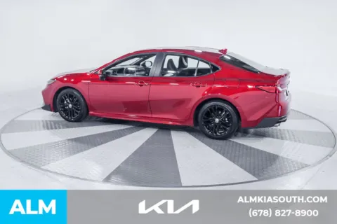 More photos of 2025 Toyota Camry SE at ALM Kia South, GA